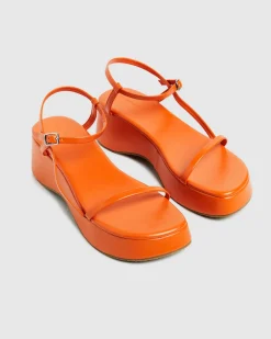 Lola Flatform