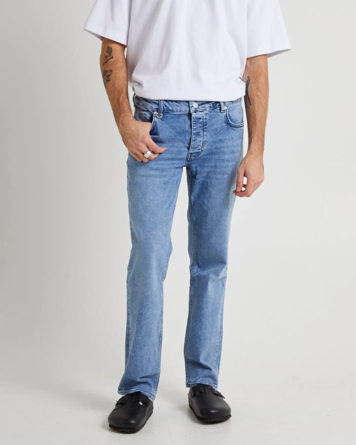 Lou Straight Denim Jeans Valentine