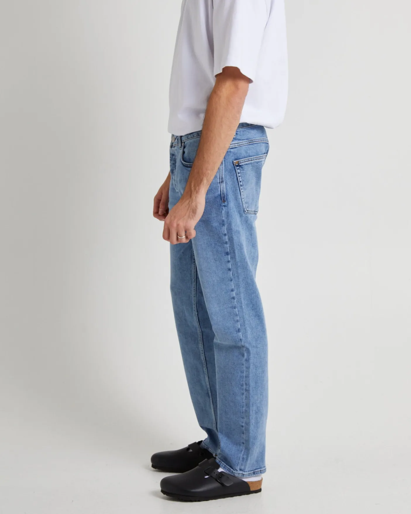 Lou Straight Denim Jeans Valentine