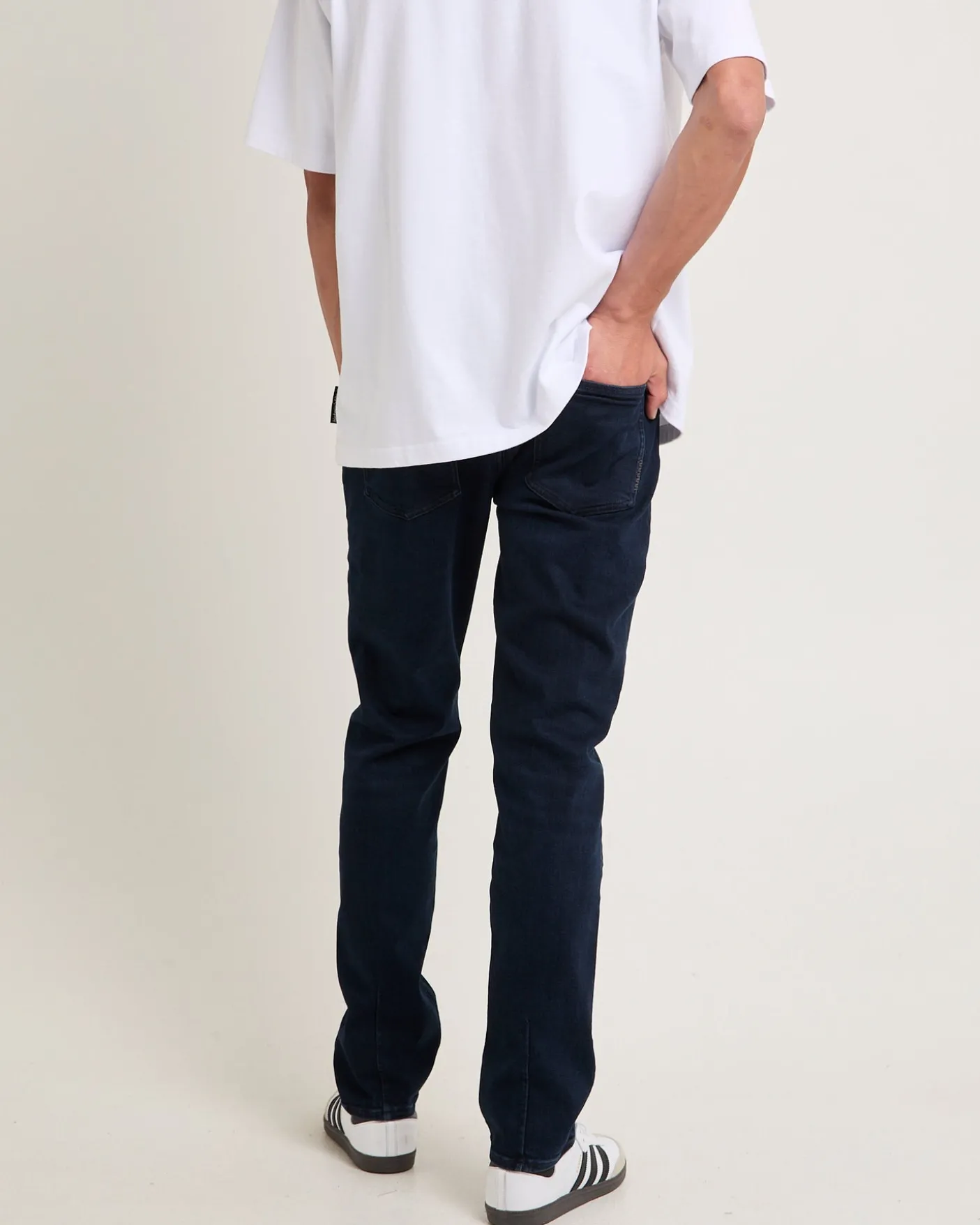 Lou Straight Jeans