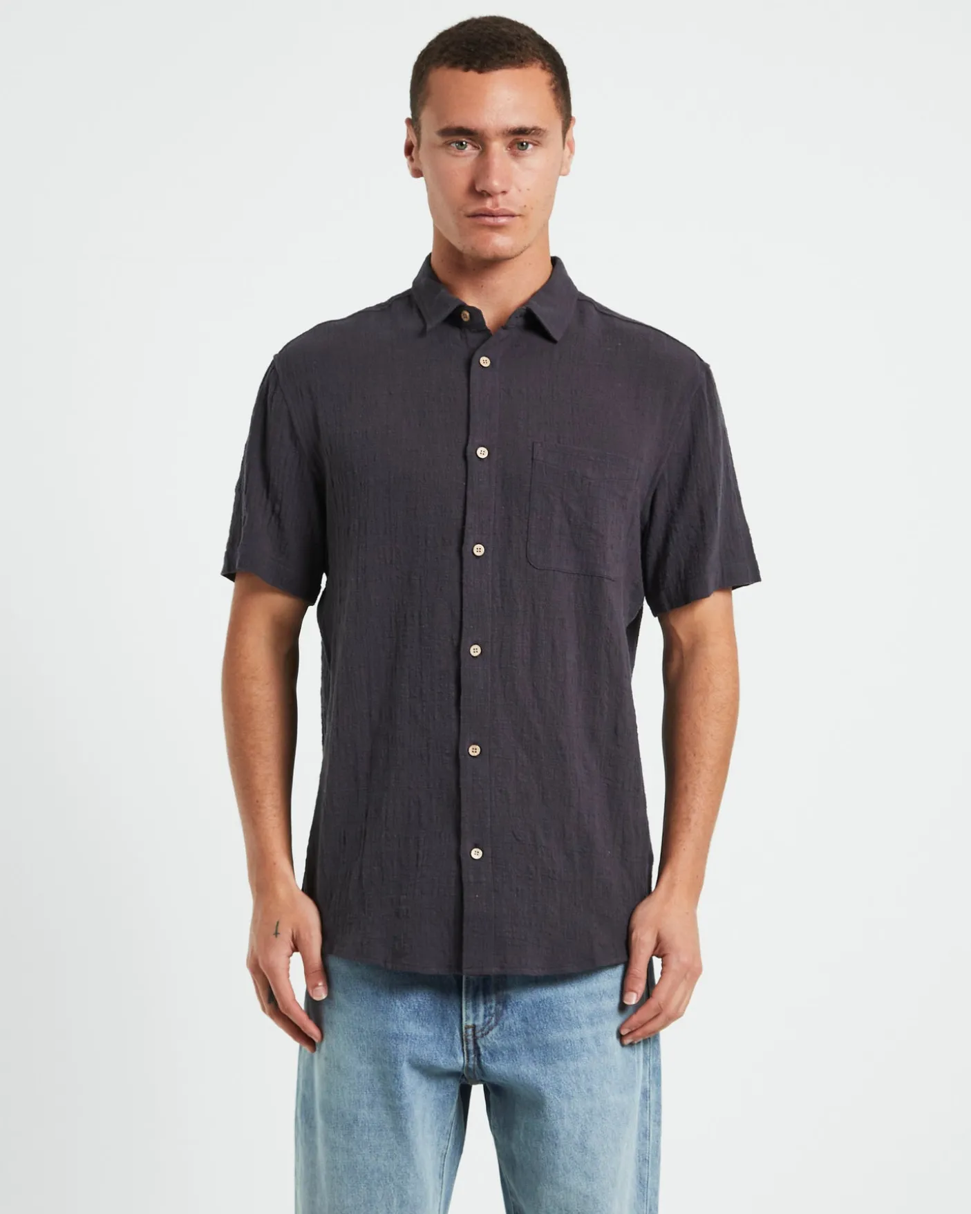 Louie Shirt in Black