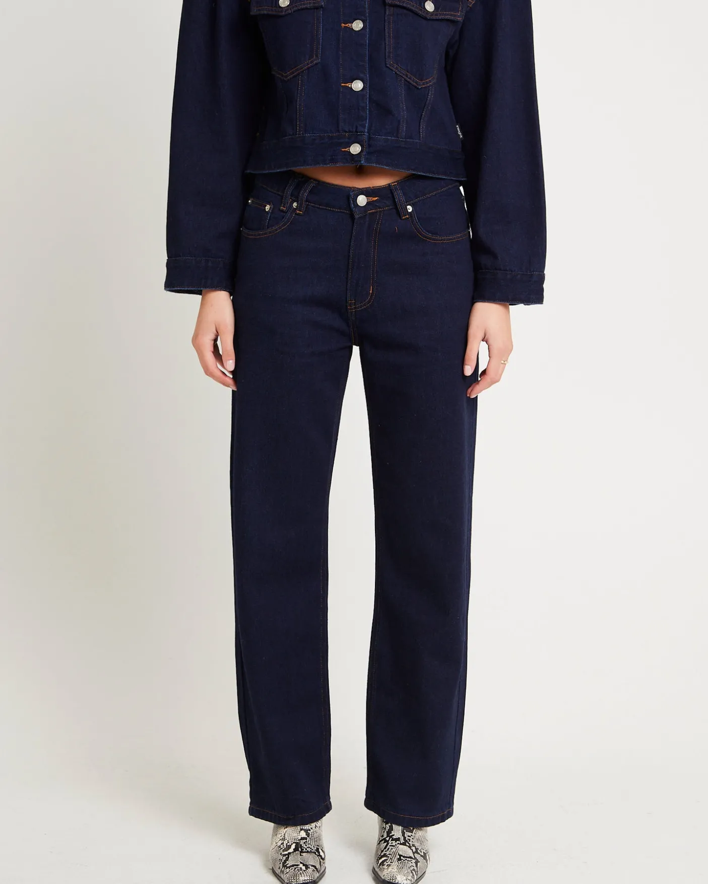 Low Bobby Baggy Dad Denim Jeans