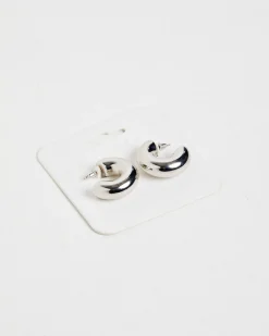 Maddie Hoop Earring