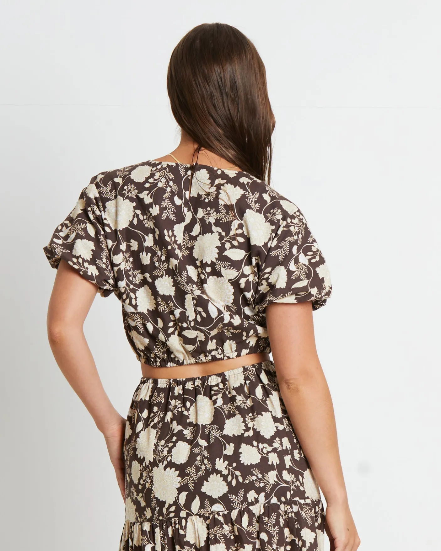 Melody Linen Puff Tee in Assorted Brown