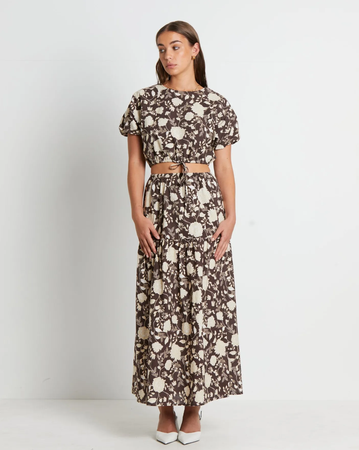 Melody Linen Puff Tee in Assorted Brown