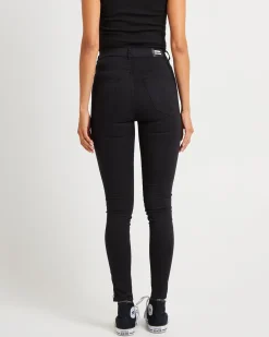 Moxy Jeans
