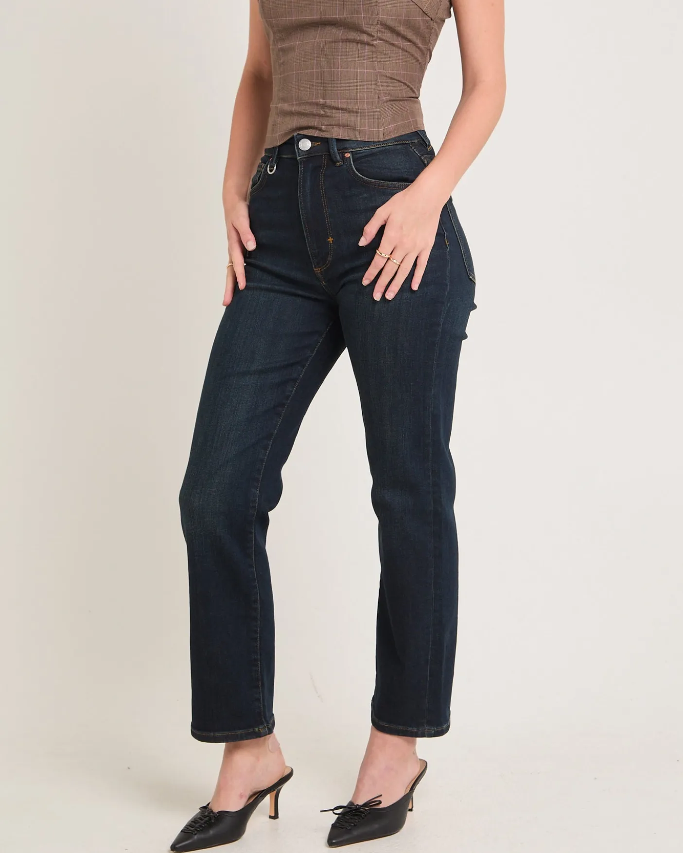 Nico Straight Denim Jeans Selene