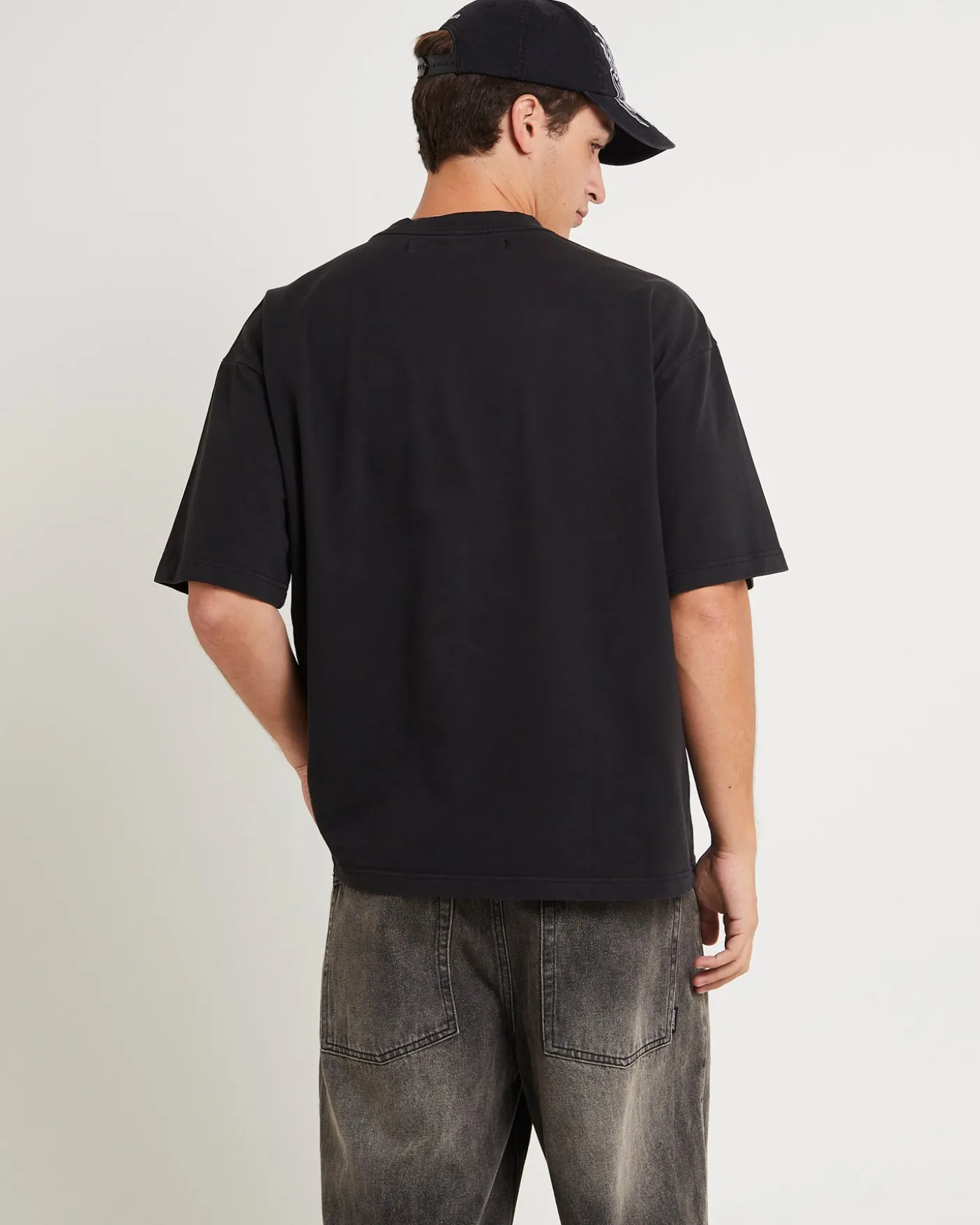 Noise United T-Shirt