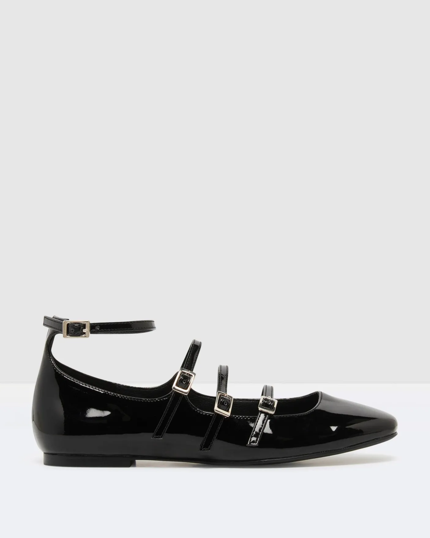 Odile Sandals in Black