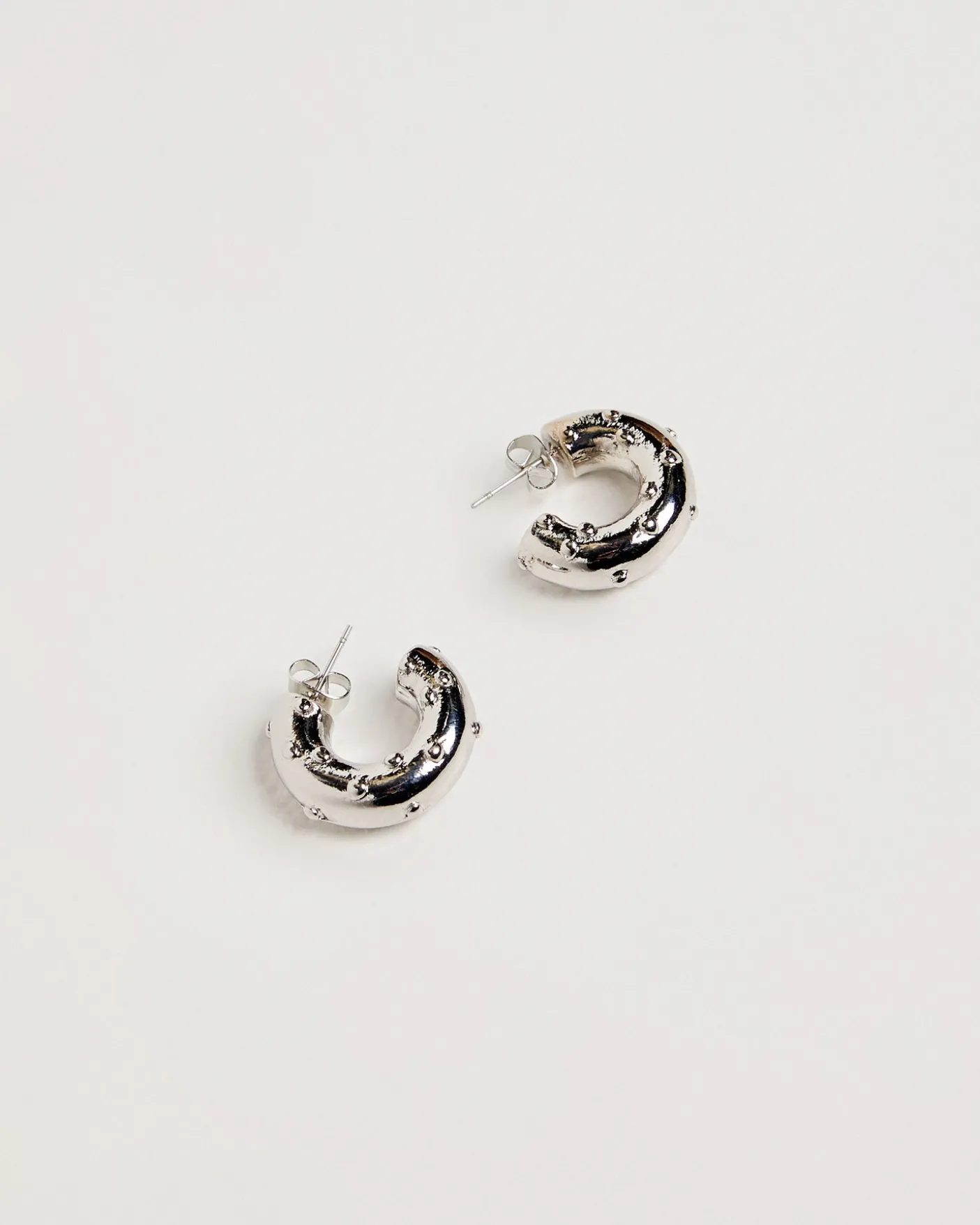 Ollie Hoop Earrings