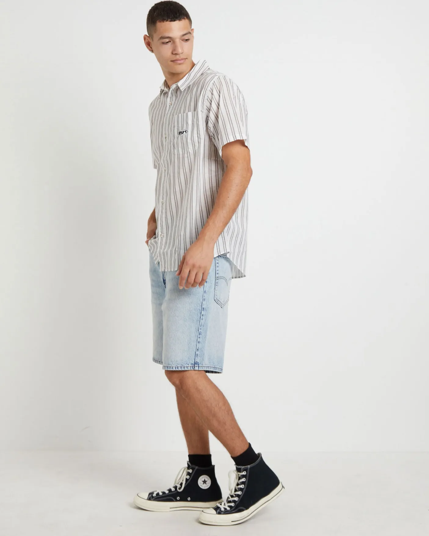 Parelz Short Sleeve Shirt in Mushroom Stripe