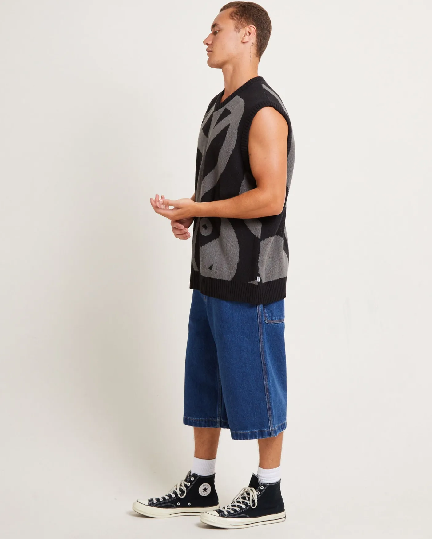 Peace Corp Knitted Vest in Black