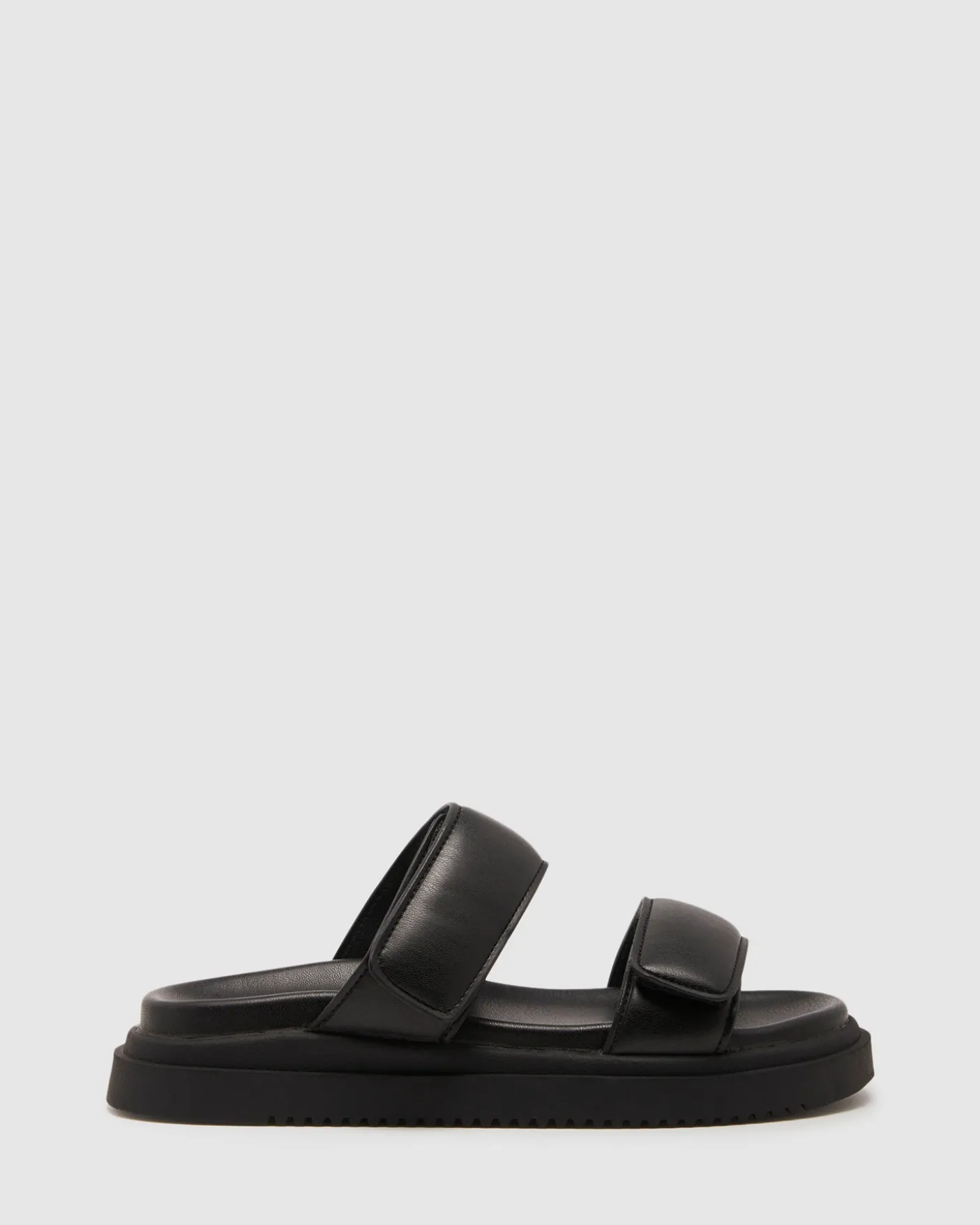 Pivot Flatform Sandals