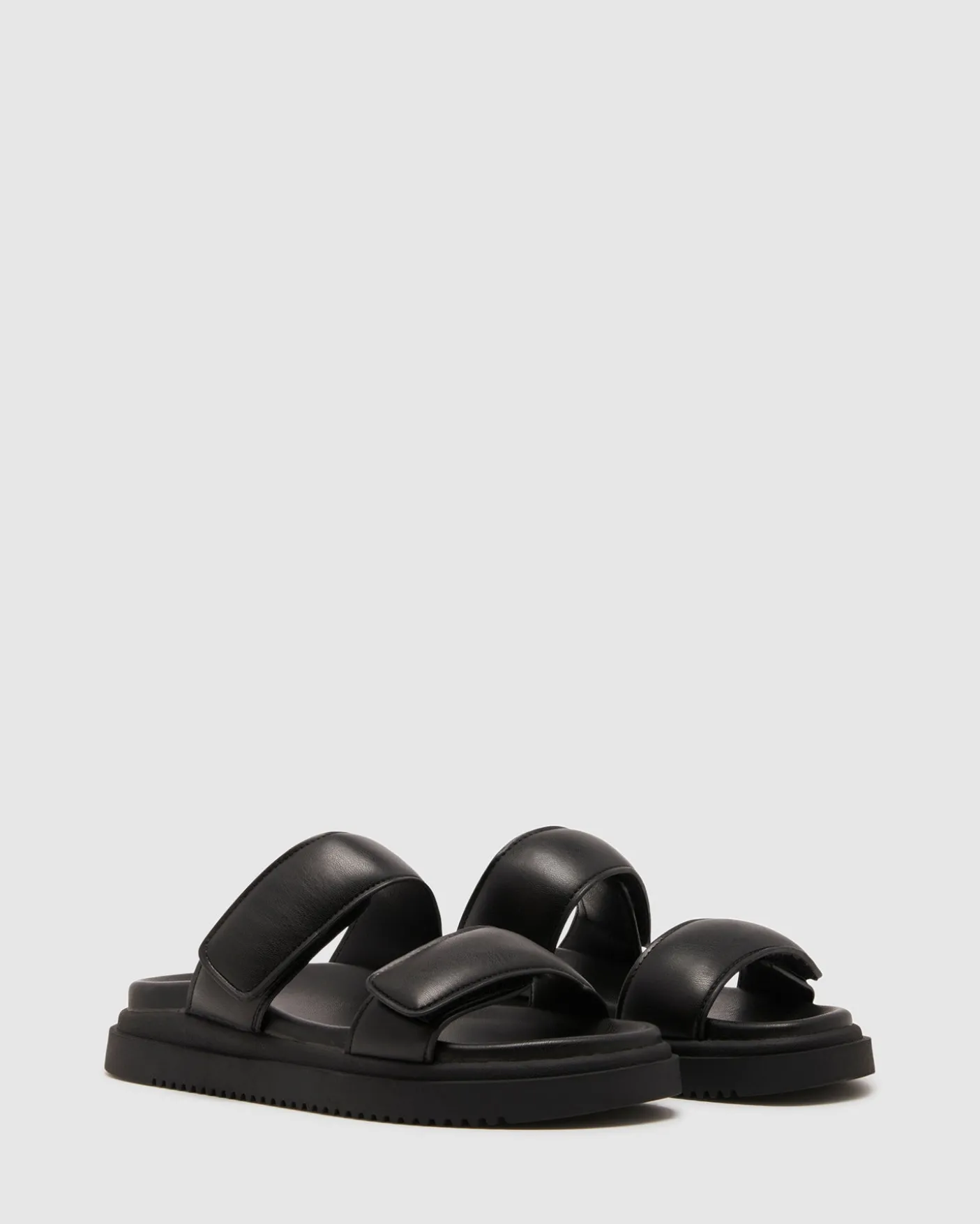 Pivot Flatform Sandals
