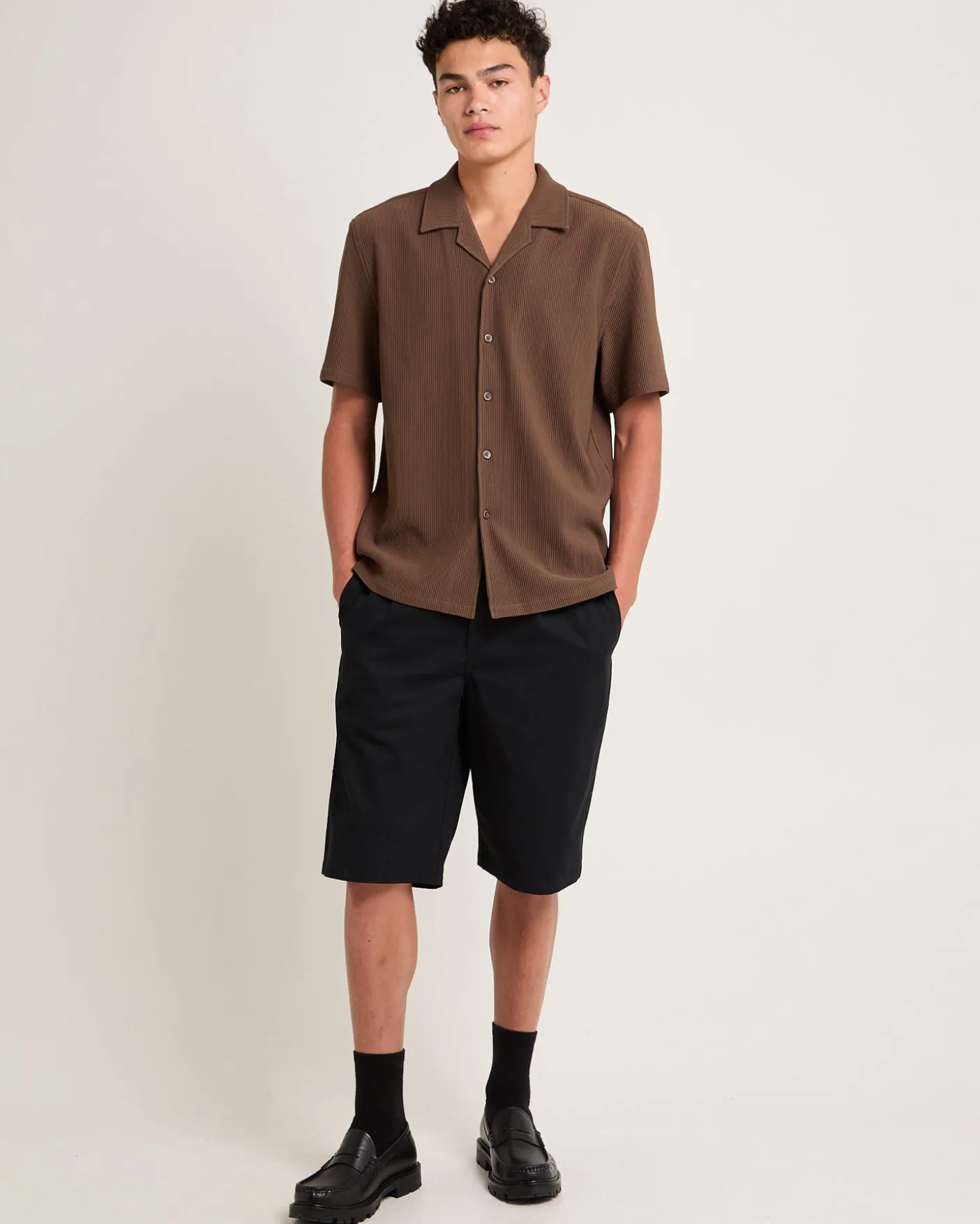 Pleated Resort Short Sleeve Shirt