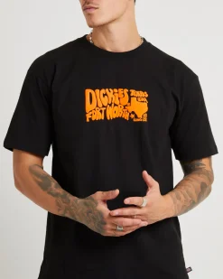 Poster 330 Short Sleeve T-Shirt