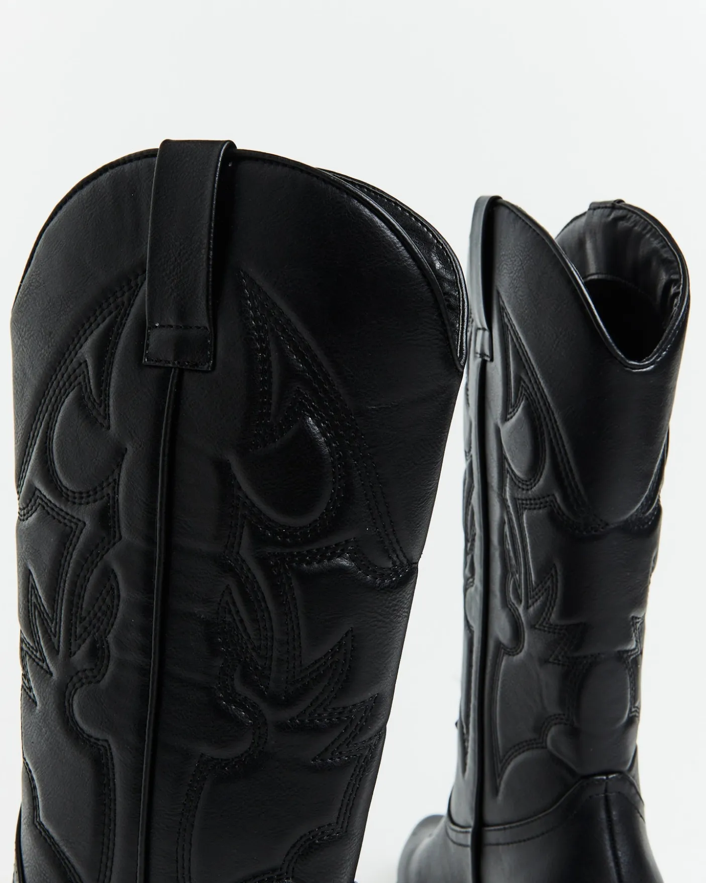 Ranger Cowboy Boot in Black