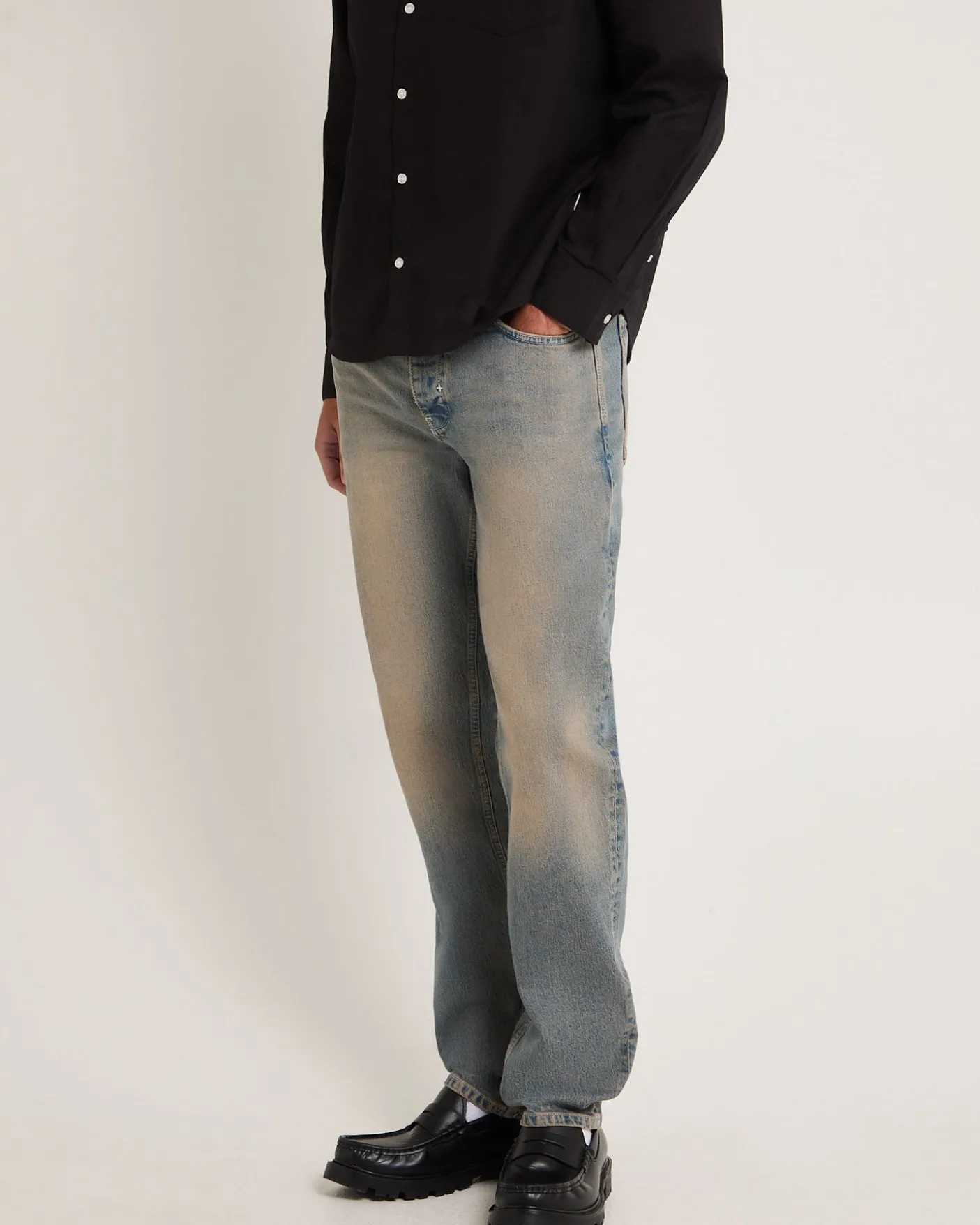 Ray Straight Denim Jeans Salt