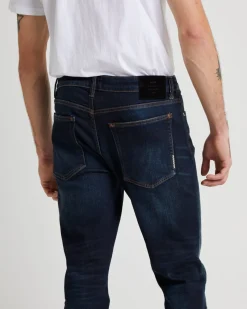 Ray Tapered Lost Denim Jeans