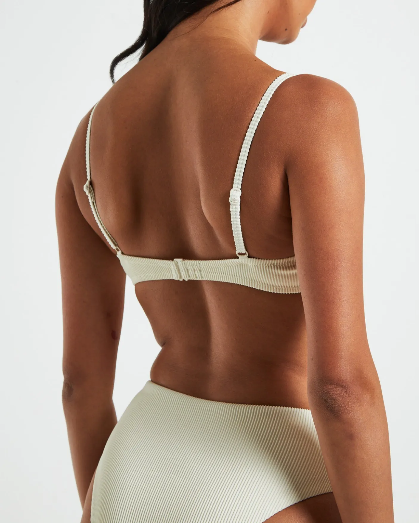 Rib Cut Out Underwire Bikini Top Bikini Top