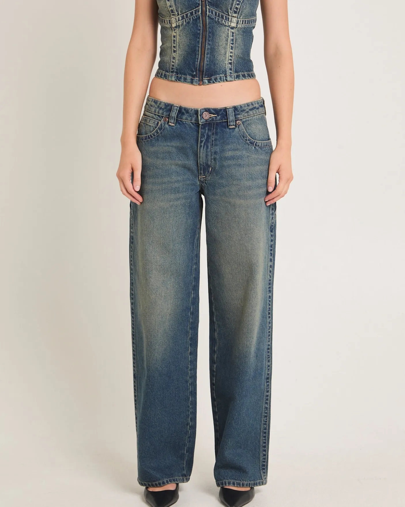 Rip Curl 99 Low Baggy Denim Jeans Zola Board