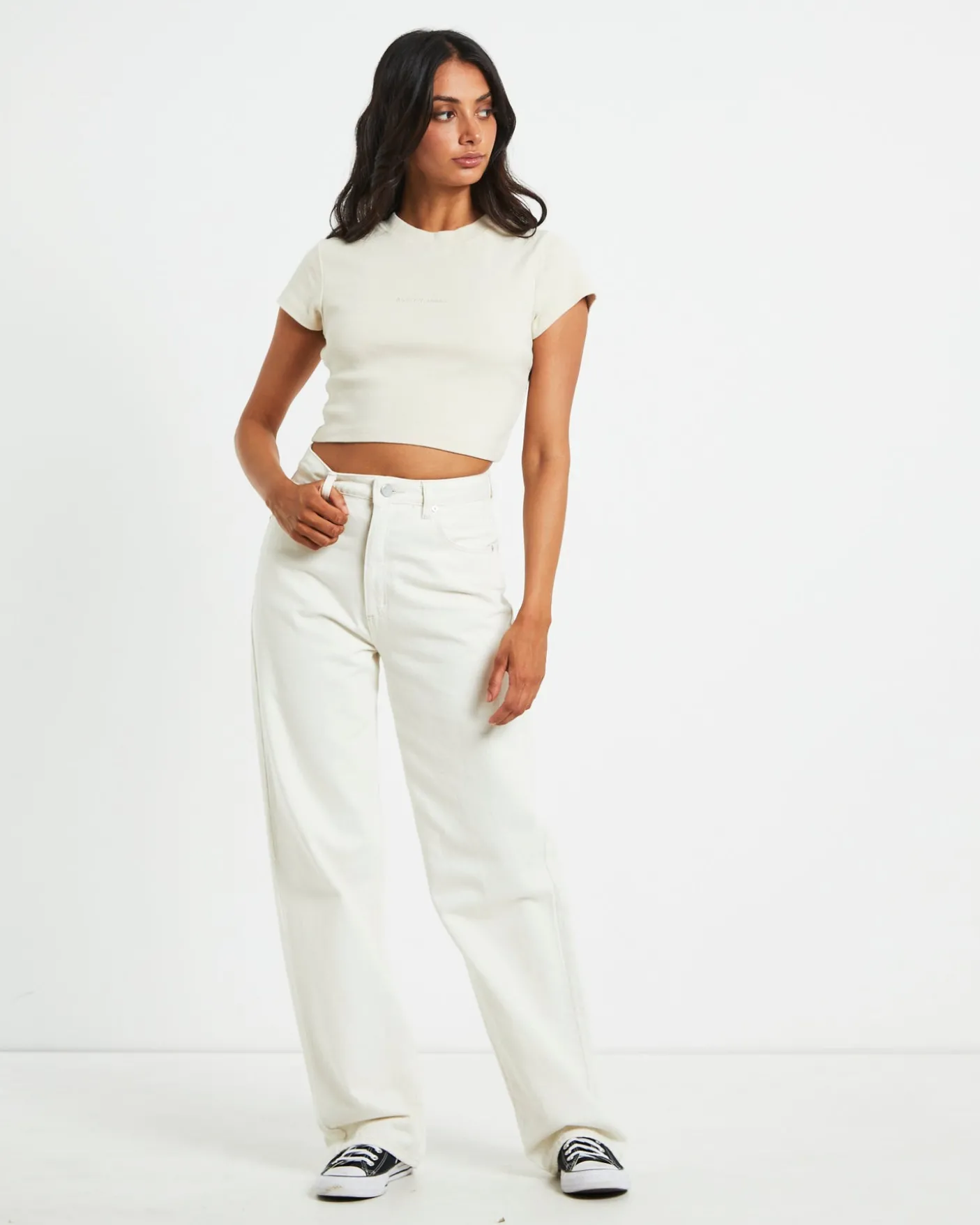 90s Cropped Tee in Shell White