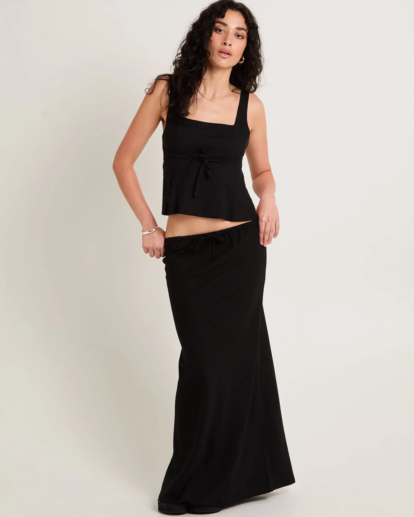Sandy Tie Front Skirt