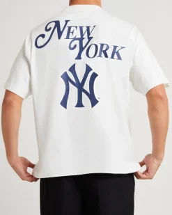Script Heavyweight T-Shirt