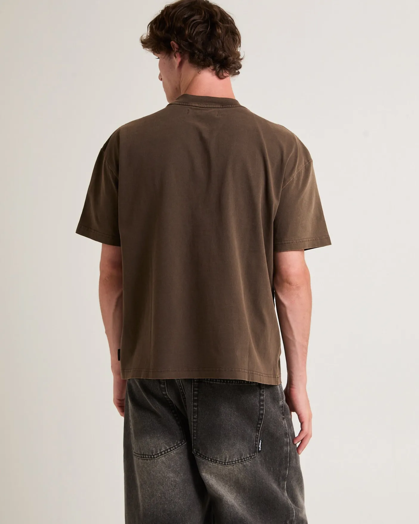 Seeing Cropped T-Shirt