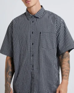 Skate Shirt