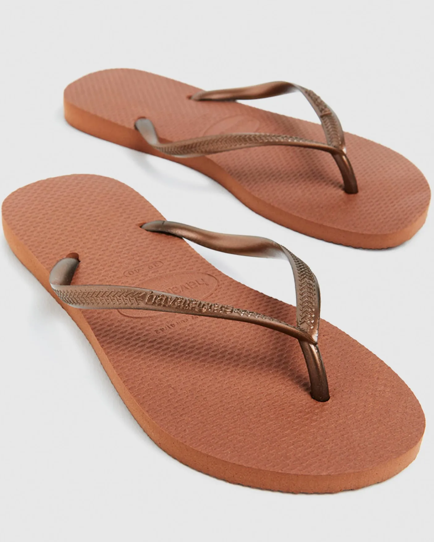 Slim Thongs