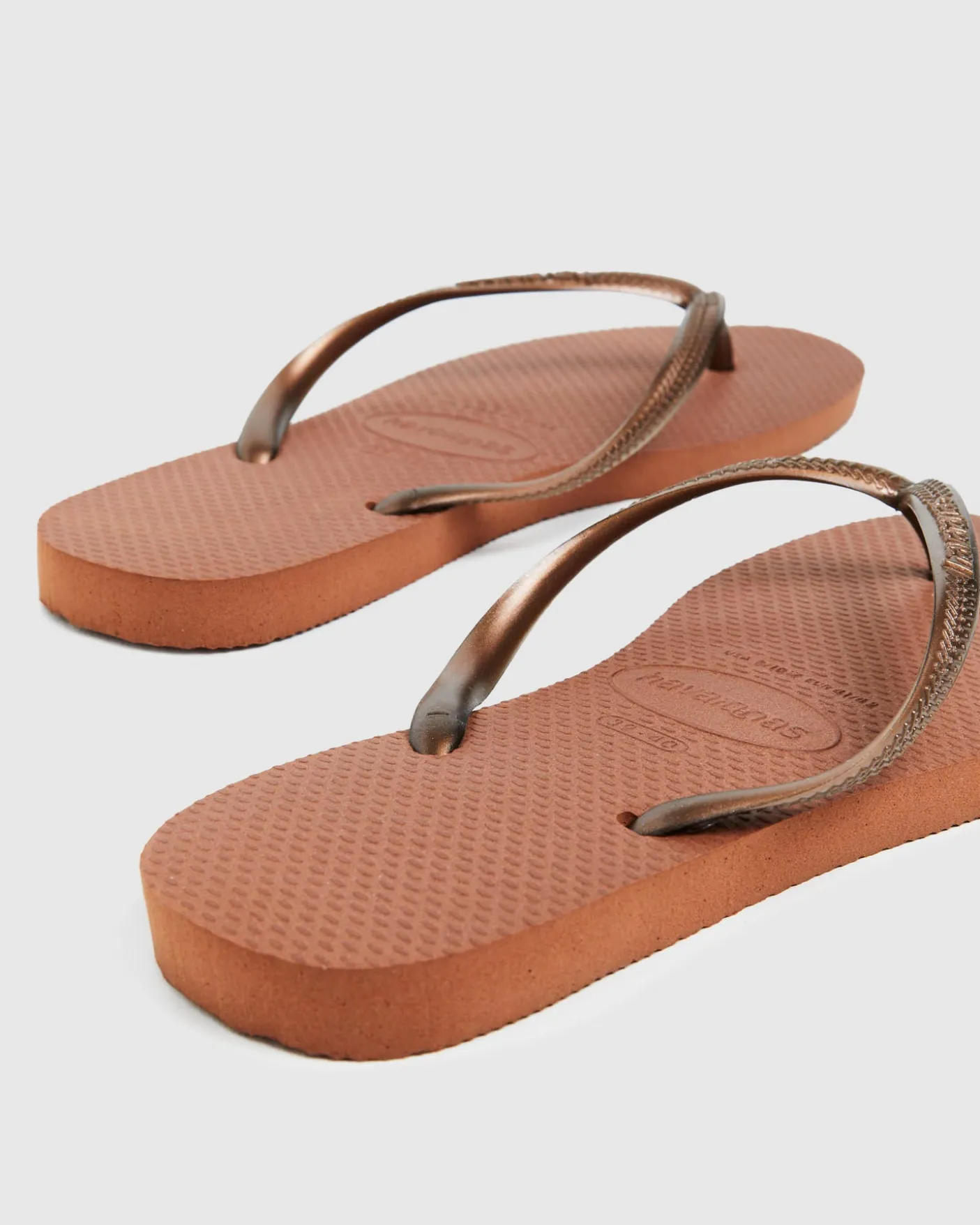 Slim Thongs