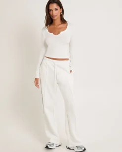 Slinky Scoop Neck Long Sleeve
