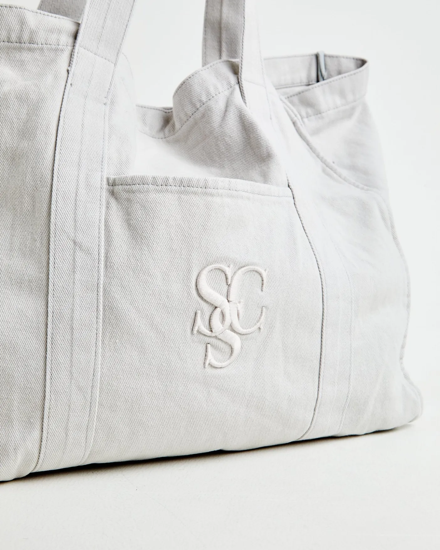 Stonewashed Tote Bag in Grey