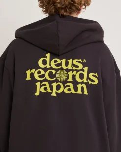 Strata Zip Hood