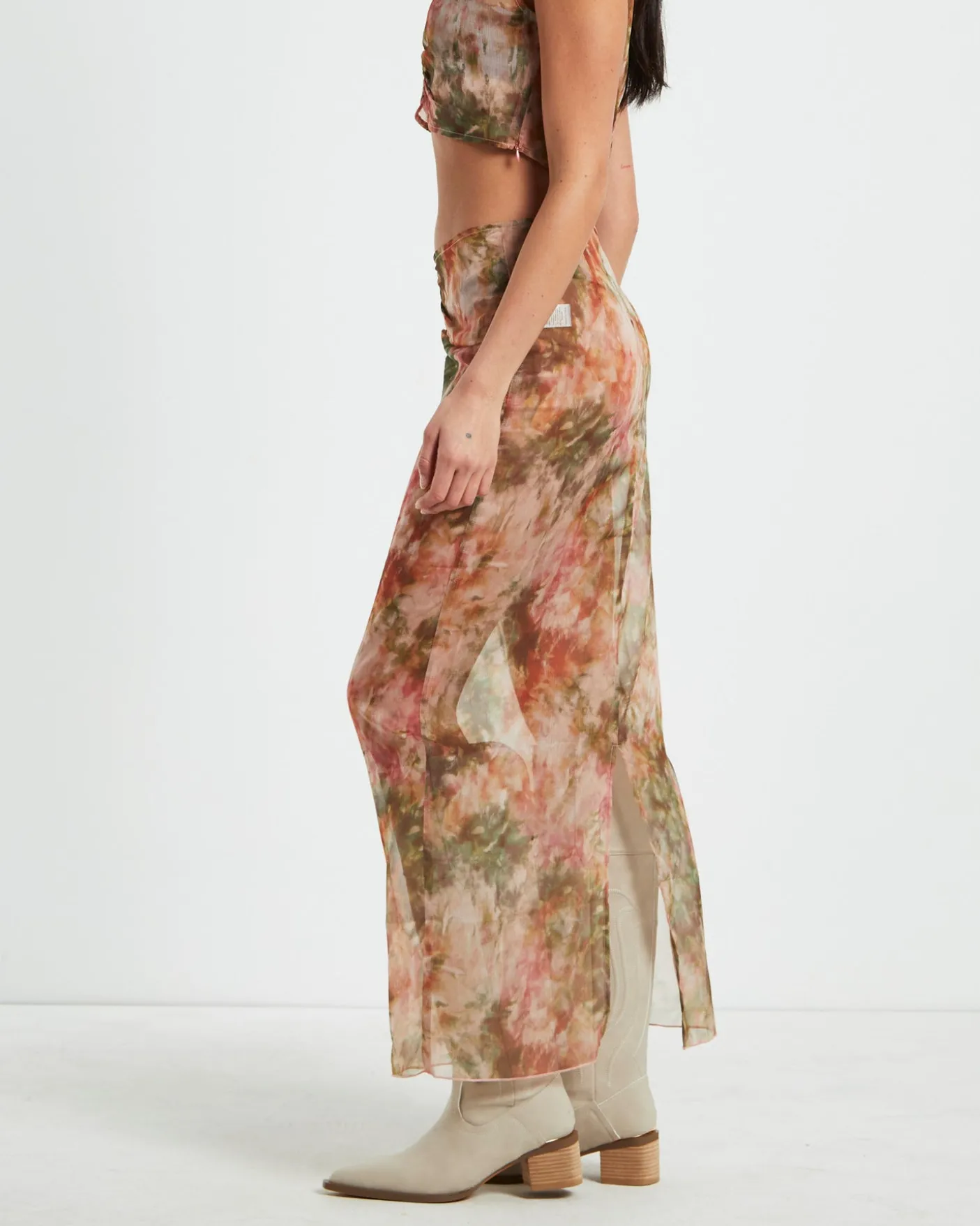 Tibby Tie Dye Midi Skirt in Assorted