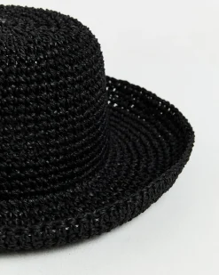 Vacay Straw Bucket Hat in Black
