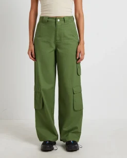 Water Pipe Cargo Pants in Khaki Green