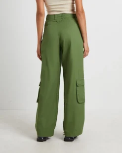 Water Pipe Cargo Pants in Khaki Green