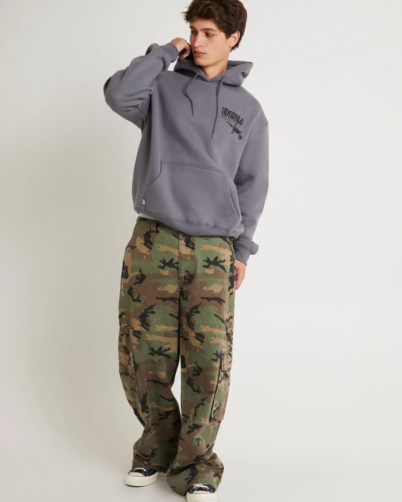 World Wide Roots Hood