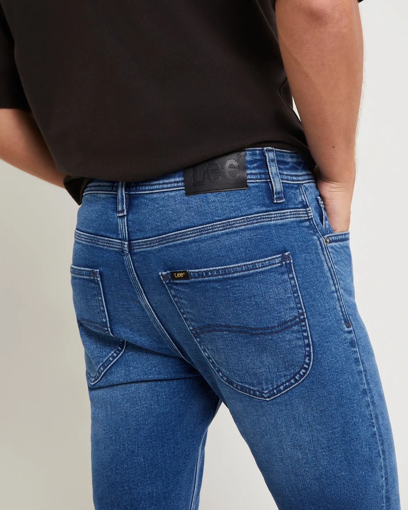 Z-Three Relaxed Tapered Denim Jeans Maker Indigo