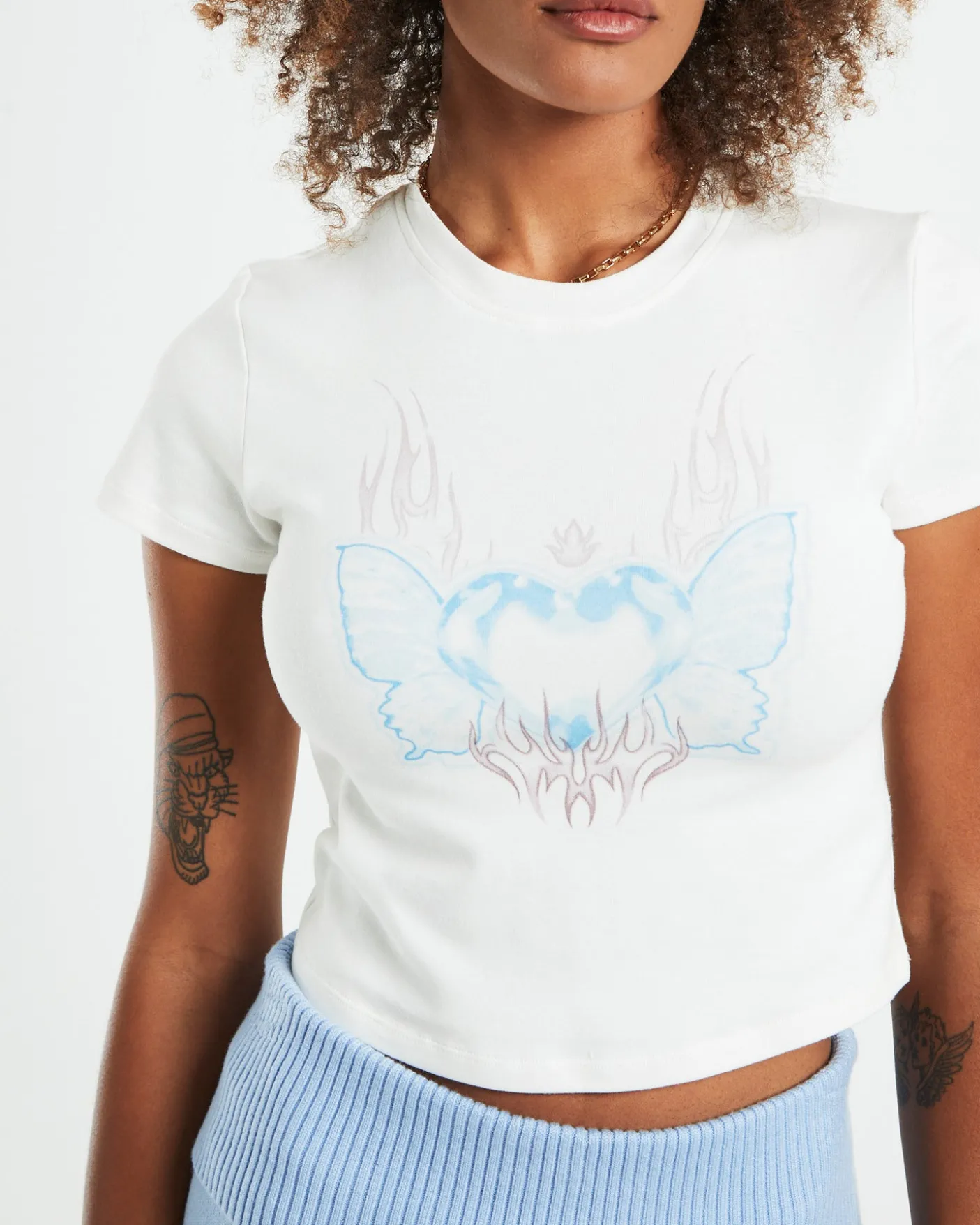 Zuri Chrome Heart Baby Tee White
